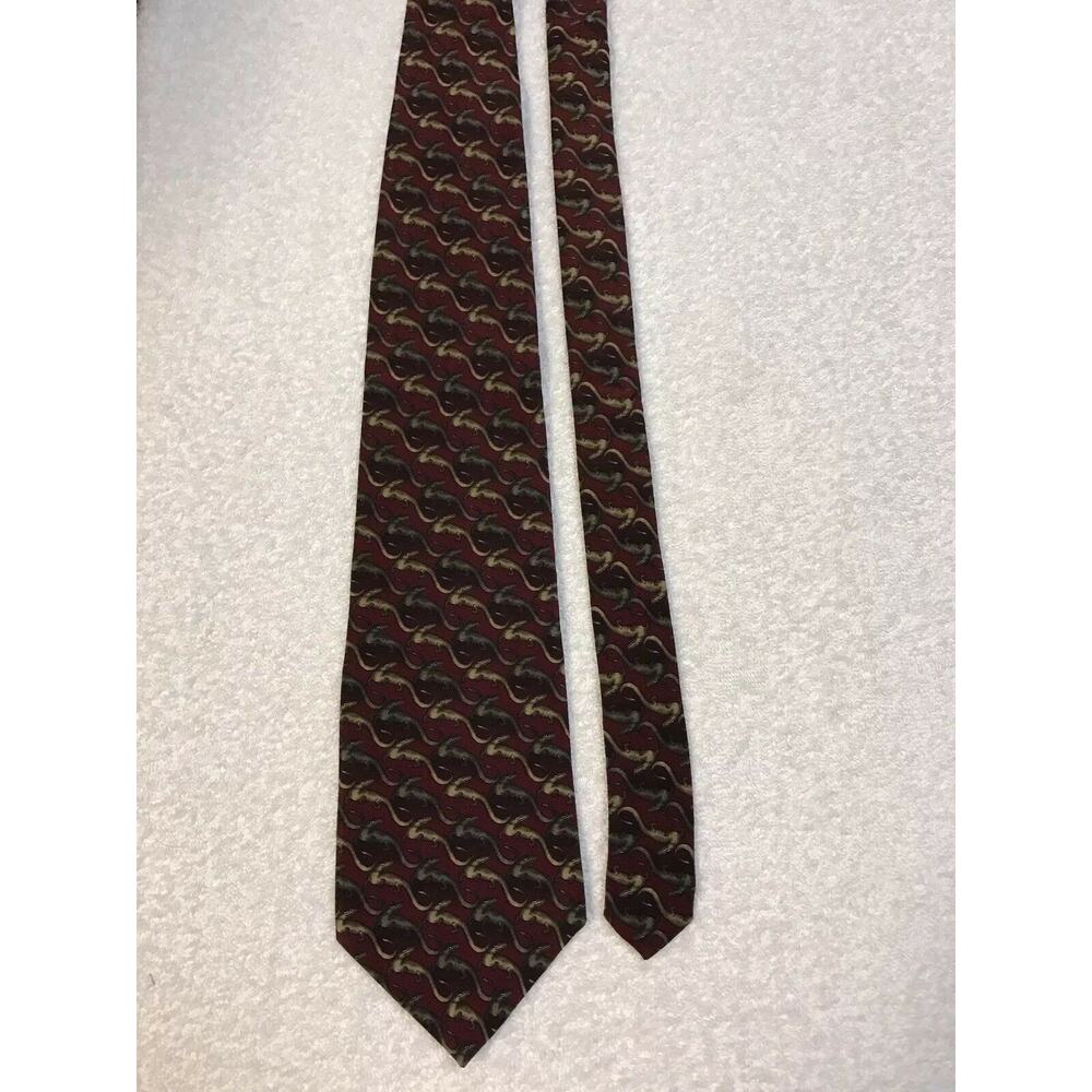 Natura Red Leaping Lizards Novelty Necktie Tie 100% Silk - Picture 2 of 7